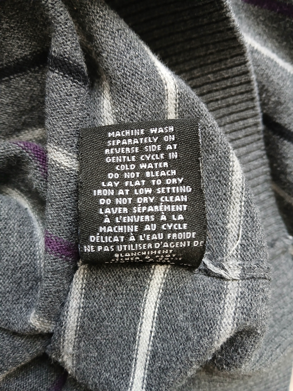 Emanuel Ungaro Gray V-Neck Stripe Sweater 100 % Cotton - Picture 10 of 12